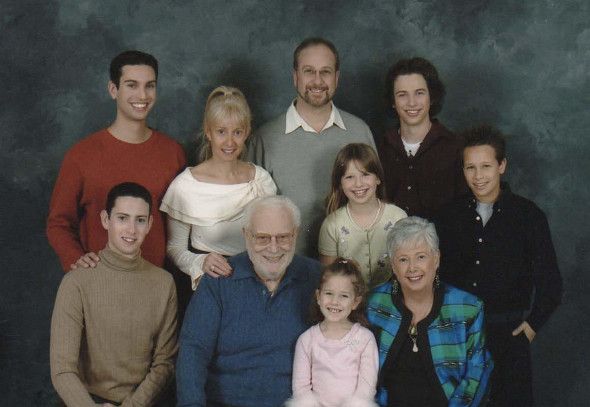 Family 2006 - Back row; Aaron, Debbie, David, Sean  Front Row; Jordan, Bob, Emily, Aubrey, Carol, Jeremy